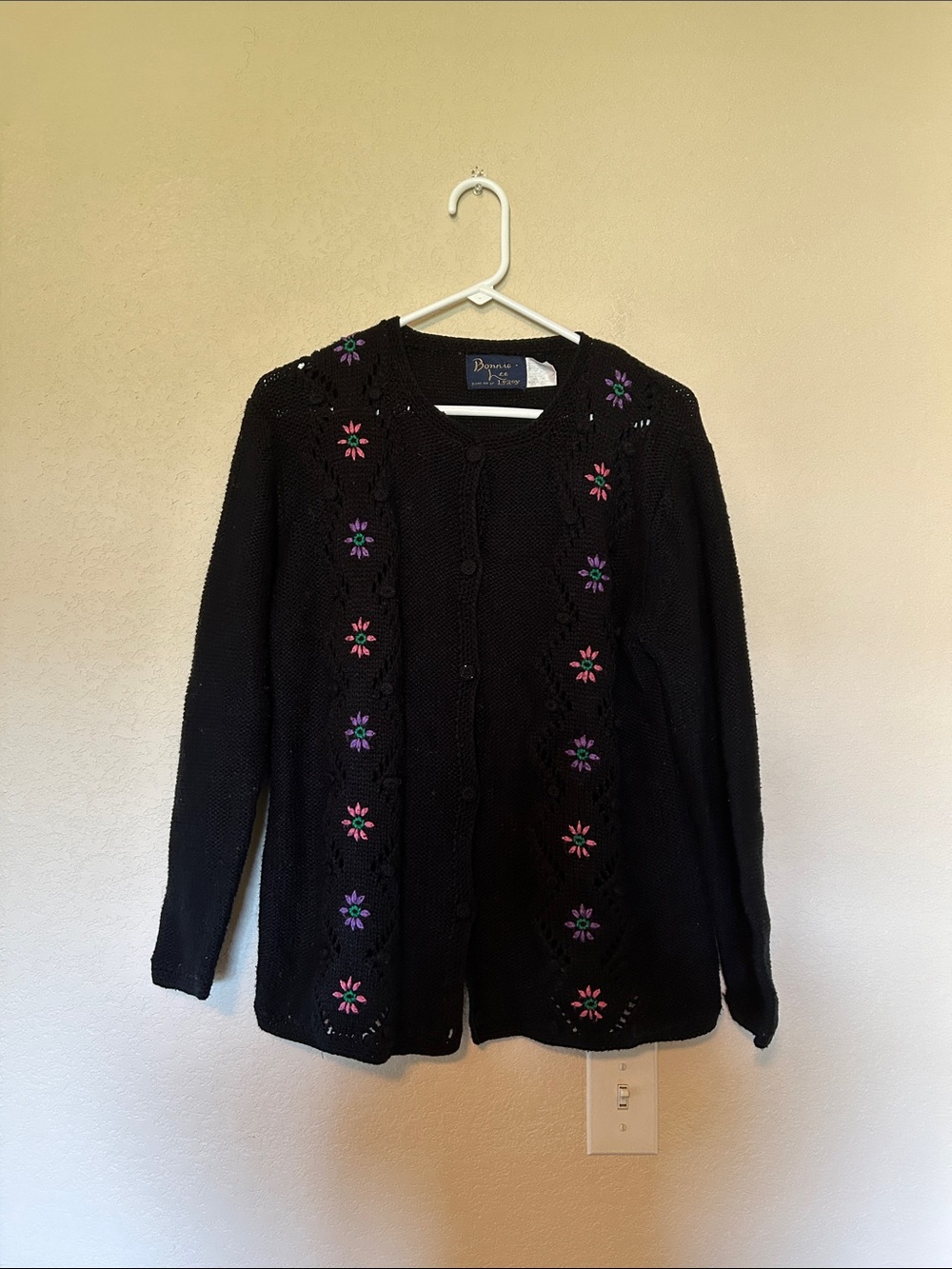 Vintage Grannycore Cottagecore Chunky Knit Embroidered Cardigan Sweater L